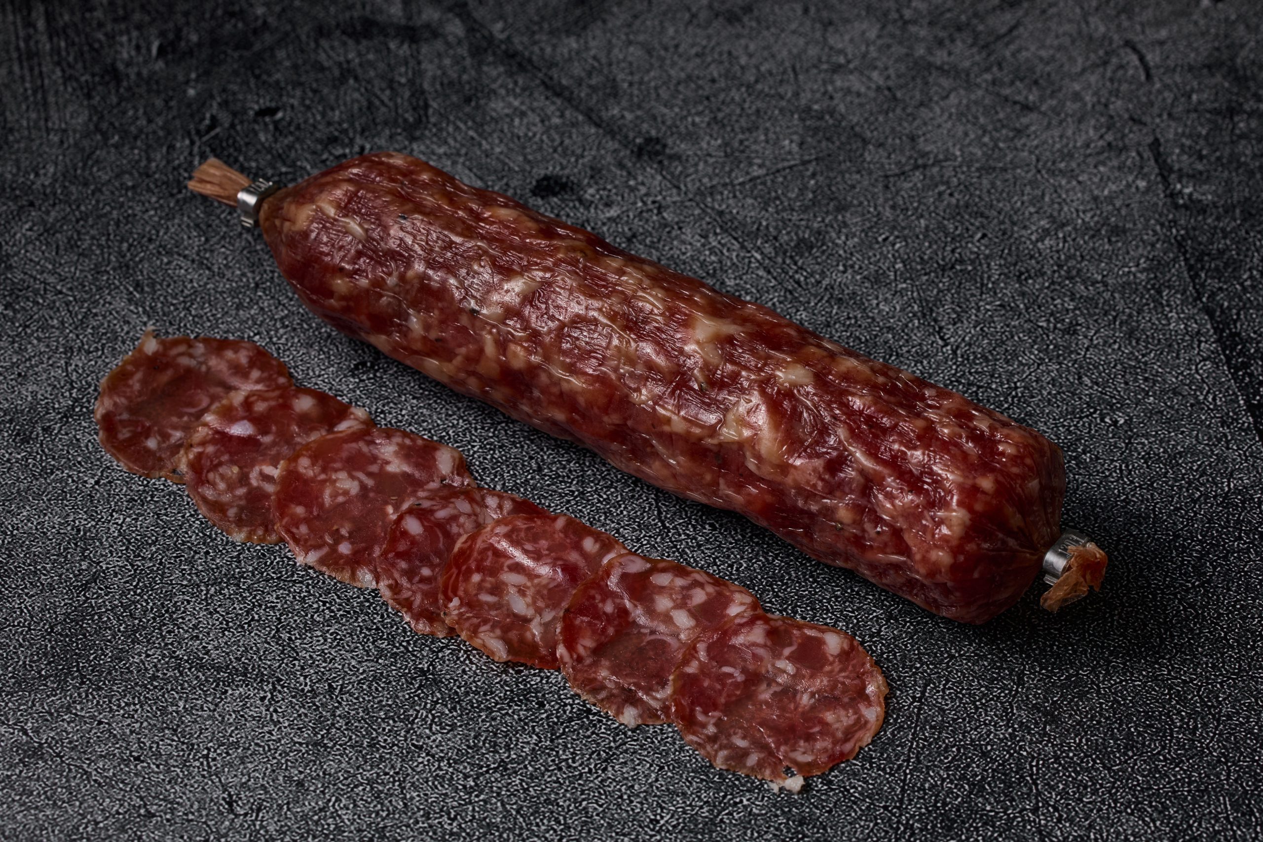 Колбаса сыровяленая, шт.